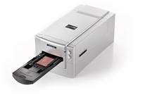 reflecta bietet den erfolgreichen Mittelformatscanner MF 5000 ab sofort im Paket